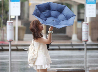 颱风外围环流发威 致灾雨连6天 北中南接力下