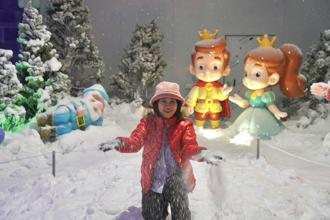 屏東夏日狂歡祭開跑！全台首座冰宮城堡 無人機燈光秀嗨翻南台灣