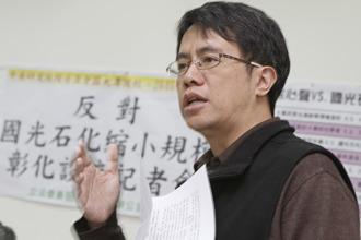 深綠學者「不挺大罷免」！顏厥安表態：分裂終究會反噬國安