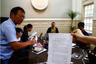 台師大教評會決議解聘周台英 不得聘任教師4年