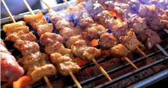 體育老師愛吃燒烤 課上一半「大出血」送醫 竟是大腸癌四期