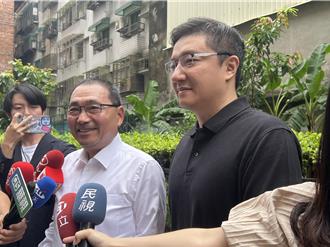 726大罷免》侯友宜陪張智倫投票：希望雨過天晴