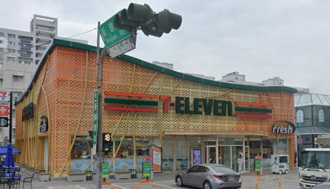 南部7-11超大一间 台北人逛一半傻眼：以为是超市
