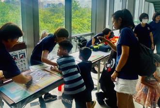 新北防灾也很萌 亲子抢体验「避难立体书」