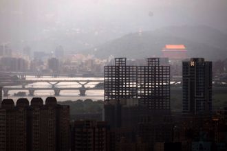 房仲業今年爆倒閉潮？專家嘆：化療式打房造成資金危機