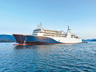 船上過夜 基隆─花蓮試辦航班啟航