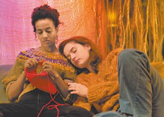 豪格魯德拍師生戀擒金熊獎