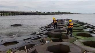 12歲童台南黃金海岸溺水 失蹤4天海陸空持續搜索