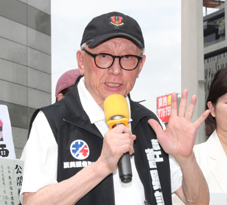 原形畢露？曹興誠823罷免不玩了  沈富雄不禁脫口1句