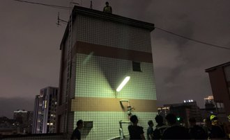 妻見1物急報警！台中男子陳屍大樓水塔 住戶「恐喝屍水」嚇爆