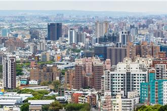 高雄妹子吐心声！住台北不习惯3点 掀一票北漂族共鸣：很抑郁