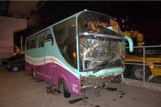 新北康橋校車翻覆真相出爐！運安會：超速失控釀禍