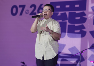 要藍委「記得禮義廉恥」 網出征王小棣臉書轟：青鳥網暴時妳在哪？