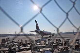 親烏駭客攻擊俄羅斯航空網路 莫斯科數十個航班中斷