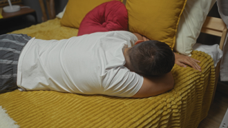 9小時是極限！久睡亂血糖又傷腦 認知功能衰退快30％