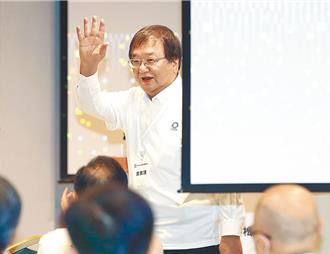 邱泰源遭點名下台 11大醫界團體聯合聲援力挺