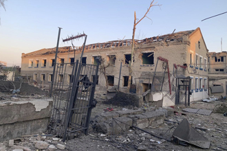 俄羅斯空襲擊中烏克蘭中部的監獄  造成17死