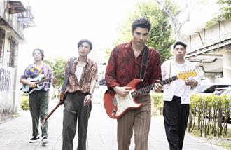 鳳小岳組團宣布喜訊　認了人生困難「很難入世」