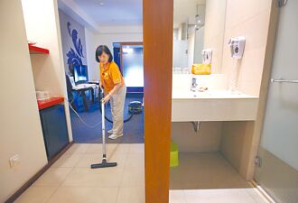 印尼駐台代表 籲開放旅宿移工