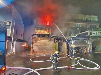 透天厝惡火 父逃出、母子雙亡