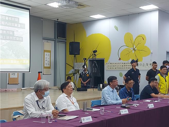 新北市府官員出席。（張鎧乙攝）