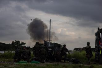 蘭指部混砲營夜間射擊 展全天候作戰能量