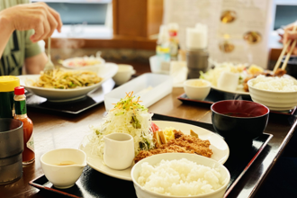 怎麼還不開來台灣！銅板價品嘗日本必吃5家連鎖定食屋