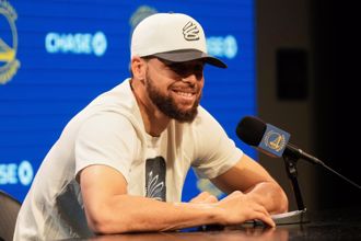 NBA》球員領得還不夠多？柯瑞點出勞資協議造成「低薪」原因