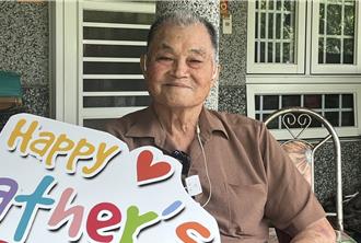 莫拉克風災展大愛！林清湖犧牲果園開路 獲杉林區模範父親表揚