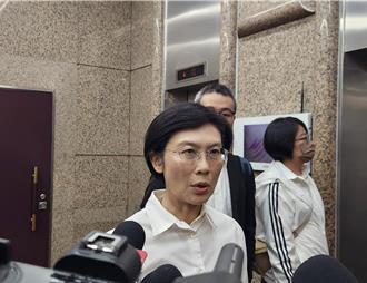 涉詐領助理費  林岱樺赴廉政會陳述高喊：給高雄女兒加加油