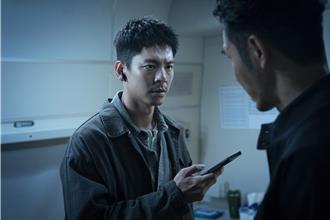 林柏宏列車上演生死接力　《96分鐘》纏鬥黑化蔡凡熙