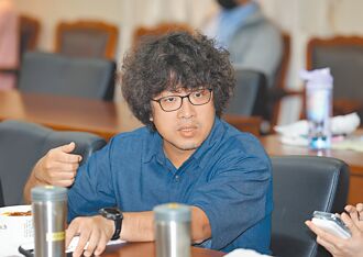 游盈隆轟沈伯洋民進黨之恥