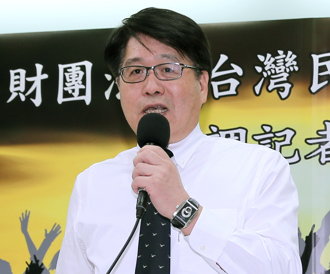 2老戰友挺沈伯洋  游盈隆批「不問是非」：太過份必有所回應