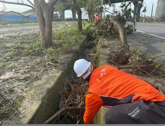 丹娜絲風災電信三雄災損逾2億  出動7000人次維修