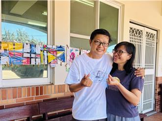 無私陪伴寄養童成長 沒有子女的譚聖文成屏東模範父親