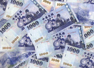 見到29.9元 出口商笑了！台幣狂殺近2角 匯銀人士曝下一波價位