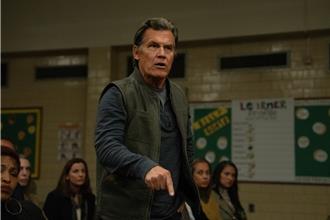 恐怖片《凶器》美媒嚇到發抖狂飆三字經 台灣試膽場父親節搶先登場