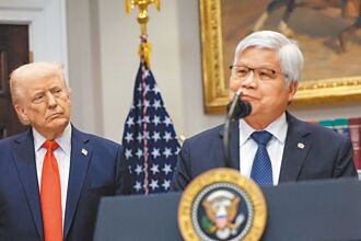 時評》川普窮台危機