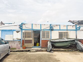 台南屋頂覆蓋率僅1成 風災復原牛步