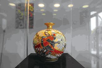 以瓷会友 苏台陶艺匠人聚南京