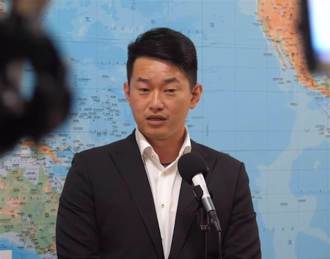 陳柏惟嗆館長尋根！反被酸爆「姓騷」：活該被罷免