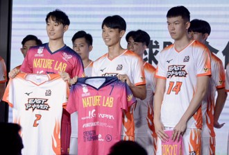 TPVL》日本球星來台宣傳熱身賽 伊斯特和東京巨熊結盟