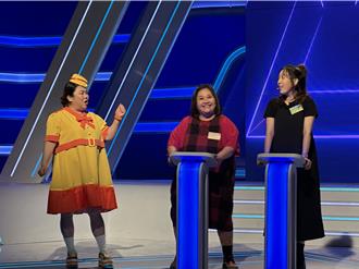 鍾欣凌懷三寶？ 錄影中突「護肚」驚喊：要生了