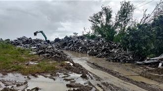 丹娜絲颱風近一個月  南部仍有廢光電板未清理