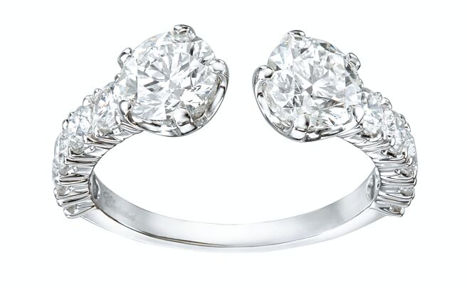 CHOPARD L’Heure du Diamant系列戒指，92万5000元。（CHOPARD提供）