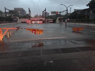 不斷更新》台南清晨緊急跟進 今全台停班課一覽