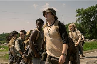 《大竞走》演员日行3万步！脱下鞋后袜子都是血