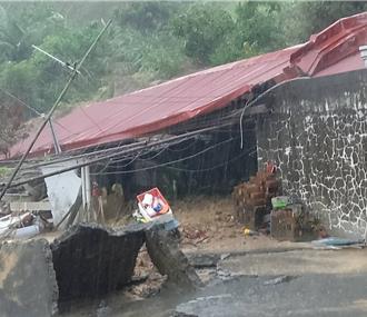 豪雨猛襲釀災！台南市區淹水頻傳 南化土石流沖毀民宅
