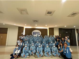 矽品邀家扶學子走進半導體廠 體驗1日製程工程師