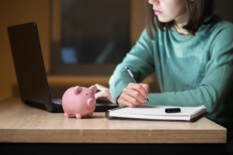 月光族看過來！陸「25K小資女」分享必勝存錢法微博爆火 